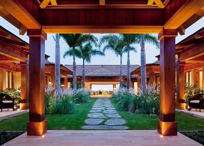  Beach Style Tropical Exterior. Four Seasons Hawaii Beach House by Christine Markatos Design.