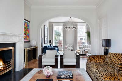  Maximalist Family Home Living Room. Glamorous Little Venice Family home by Carden Cunietti.