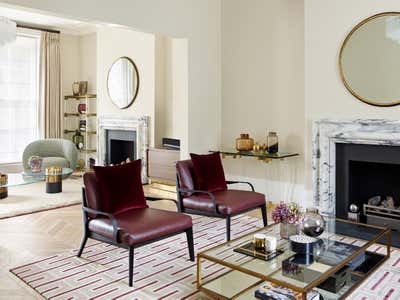  Transitional Family Home Living Room. A stylish London dwelling by Carden Cunietti.