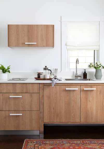 Contemporary Family Home Kitchen. Hemphill Garage Apt by Scheer & Co..