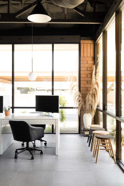  Office Workspace. Iconic Office by Iconic Design + Build.