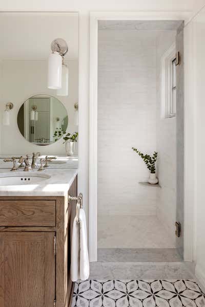  Mid-Century Modern Family Home Bathroom. Walnut Hill Project by Laura Hodges Studio.