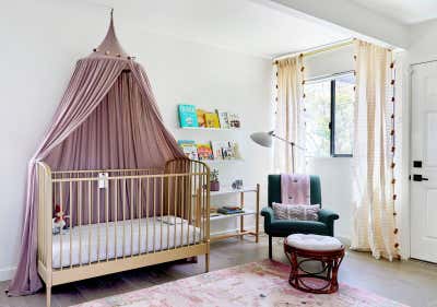  Coastal Eclectic Family Home Children's Room. Mid-Century Hilltop by Studio Palomino.