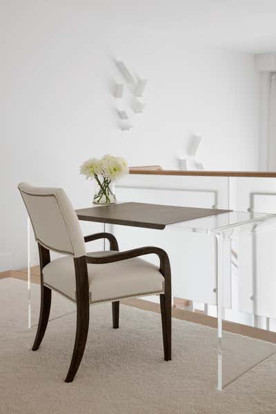  Minimalist Apartment Office and Study. Baltimore Loft Project by Laura Hodges Studio.