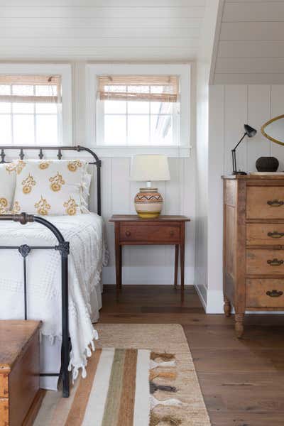  Beach Style Eclectic Beach House Bedroom. Middle Valley Road by Katie Martinez Design.