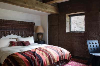  Rustic Family Home Bedroom. Mountain House by Hammer and Spear.