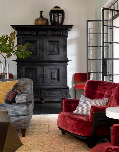  Rustic Living Room. Pries by Hoedemaker Pfeiffer.