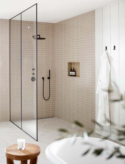  Modern Contemporary Family Home Bathroom. Neo Bankside | A Collector's Residence by Studio Ashby.