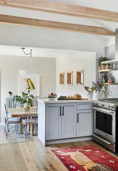  Beach Style Scandinavian Family Home Kitchen. Franklin Hills by Stefani Stein.