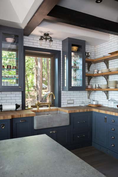  Cottage Beach House Kitchen. Lake House by Paul Hardy Design Inc..