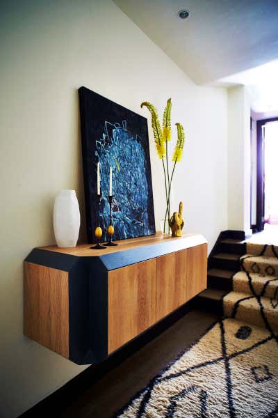  Mid-Century Modern Apartment Entry and Hall. C116 by MHLI.