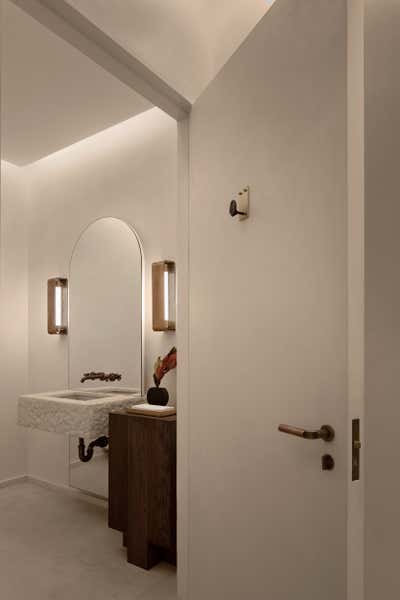  Retail Bathroom. Audemars Piguet East Hampton by Studio Galeon.