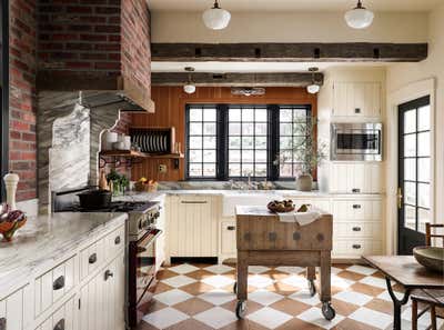 Traditional Arts and Crafts Country House Kitchen. Geary English Eccentric by Landed Interiors & Homes.