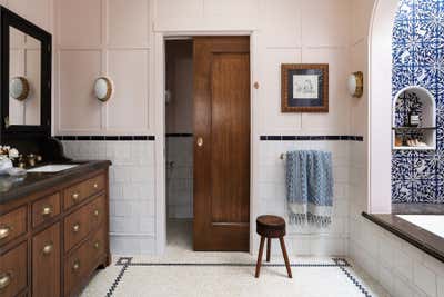  Traditional Arts and Crafts Country House Bathroom. Geary English Eccentric by Landed Interiors & Homes.
