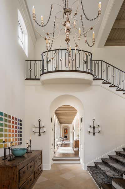 Transitional Entry and Hall. The Art of Home by Mohon Interiors.