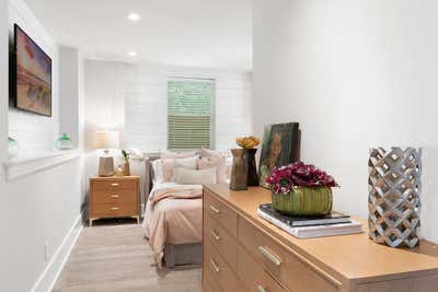  Beach Style Beach House Bedroom. East Hampton Village by Halcyon Design, LLC.