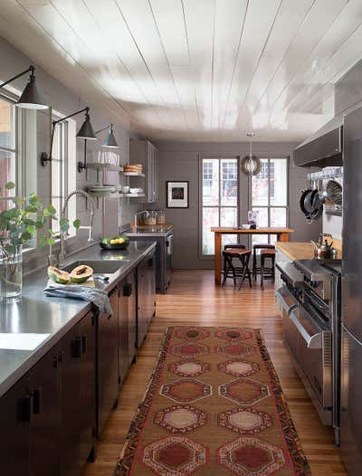  Contemporary Traditional Family Home Kitchen. Hemphill Park by Scheer & Co..