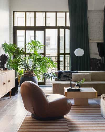  Contemporary Apartment Living Room. Broadway Loft by Cinquieme Gauche.
