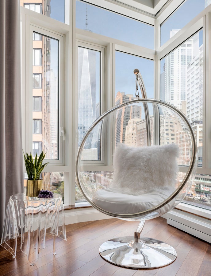 Contemporary Living Room