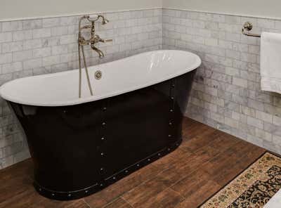  Craftsman Family Home Bathroom. Keystone by KitchenLab | Rebekah Zaveloff Interiors.