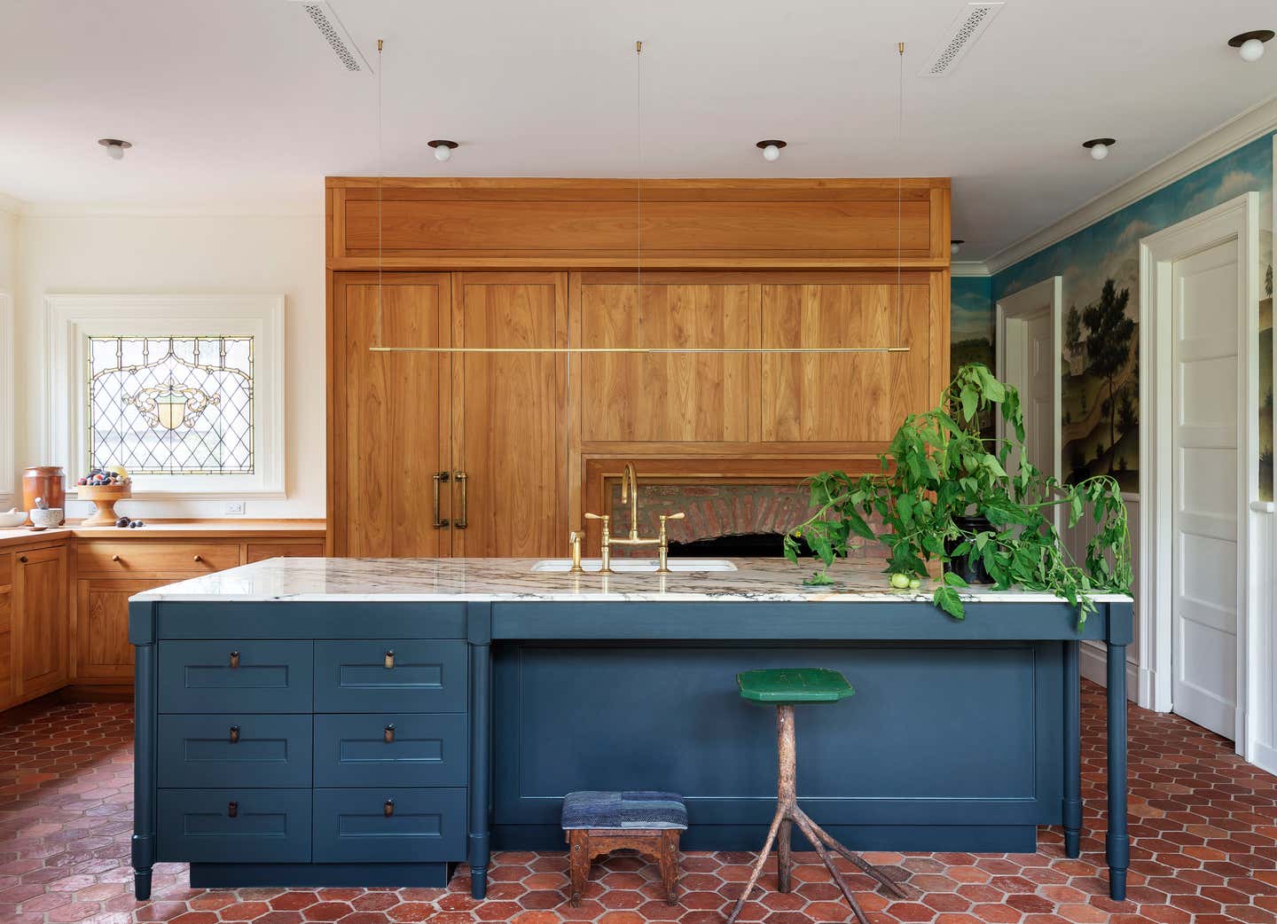 British Colonial Kitchen Design Ideas - 61 Pictures | 1stDibs
