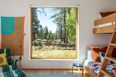  Mid-Century Modern Country Family Home Children's Room. Bend by Reath Design.
