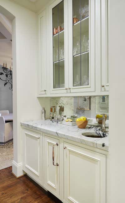 Transitional Pantry. Bar Pantry by Cantley & Company, Inc.