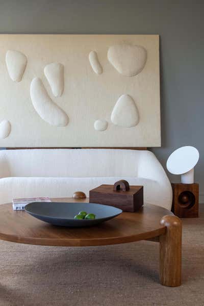  Asian Minimalist Family Home Living Room. Noe Valley Residence by Studio AHEAD.