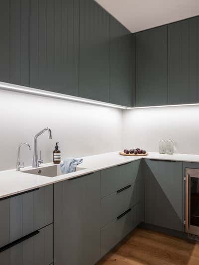 Contemporary Pantry. Jacaranda House by More Than Space.