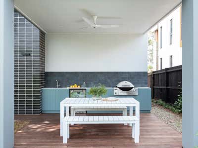  Contemporary Coastal Family Home Patio and Deck. Jacaranda House by More Than Space.