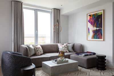  Contemporary Apartment Living Room. North West London Apartment by Shanade McAllister-Fisher Design.