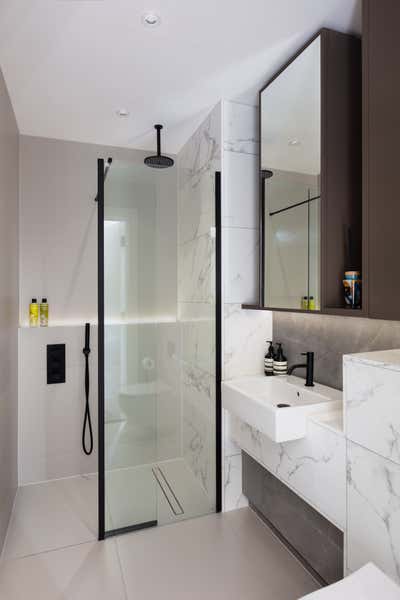  Contemporary Apartment Bathroom. North West London Apartment by Shanade McAllister-Fisher Design.