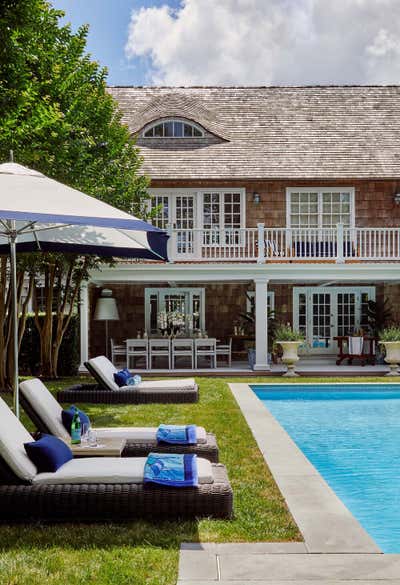  Country Exterior. Hamptons Residence by CARLOS DAVID.