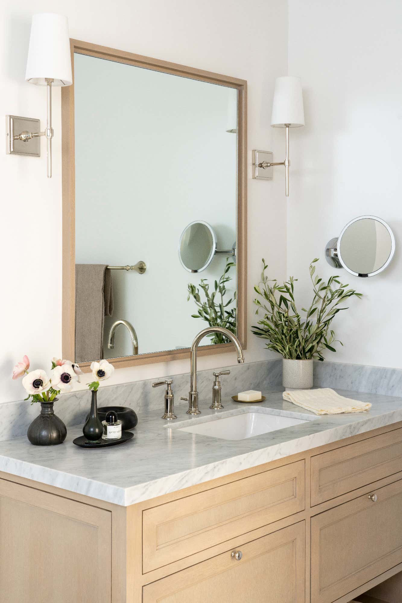 Contemporary Bathroom