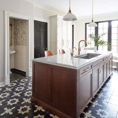 Craftsman Family Home Kitchen. Blackstone by KitchenLab | Rebekah Zaveloff Interiors.