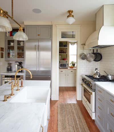  Traditional Family Home Kitchen. Sunnyside by KitchenLab | Rebekah Zaveloff Interiors.