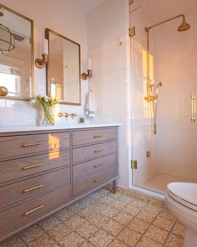  Traditional Family Home Bathroom. Sunnyside by KitchenLab | Rebekah Zaveloff Interiors.