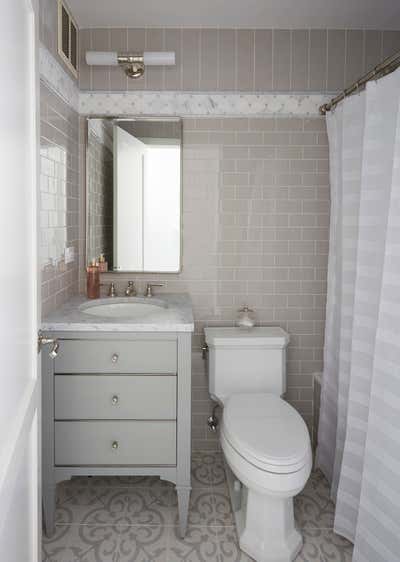  Transitional Apartment Bathroom. Lakeshore Drive Two by KitchenLab | Rebekah Zaveloff Interiors.