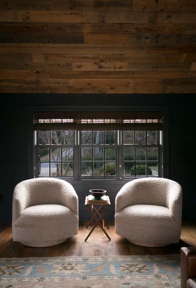  Minimalist Beach House Open Plan. Bellport, NY by Jaimie Baird Design.