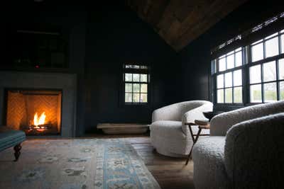  Farmhouse Beach House Open Plan. Bellport, NY by Jaimie Baird Design.