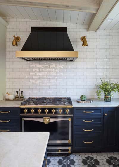  Craftsman Kitchen. Julian by KitchenLab | Rebekah Zaveloff Interiors.