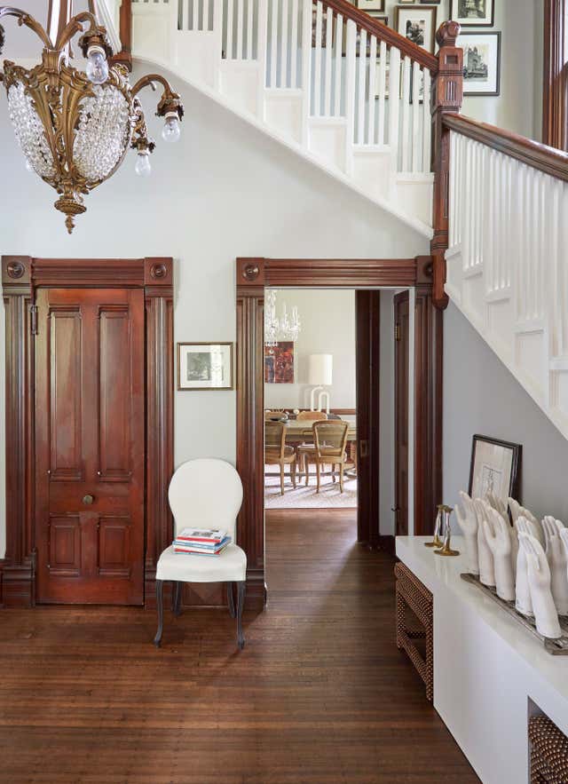 Victorian Entry and Hall Design Ideas - 97 Pictures | 1stDibs