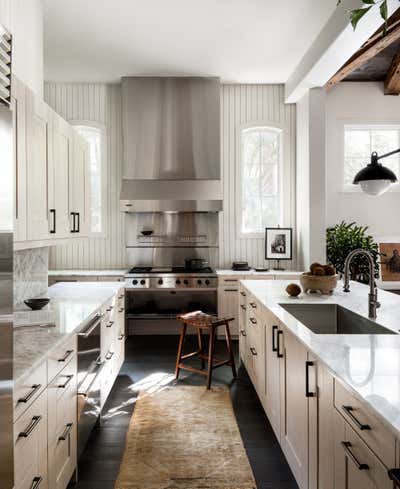  Contemporary Transitional Beach House Kitchen. Little Harbor by Sean Anderson Design.