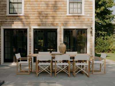  Contemporary Vacation Home Patio and Deck. Sag Harbor by Anna Karlin.