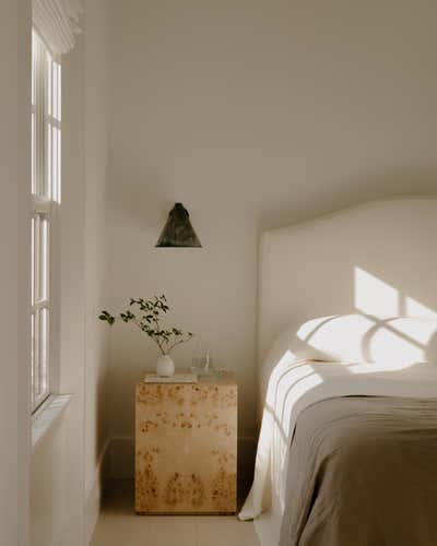 Contemporary Vacation Home Bedroom. Sag Harbor by Anna Karlin.