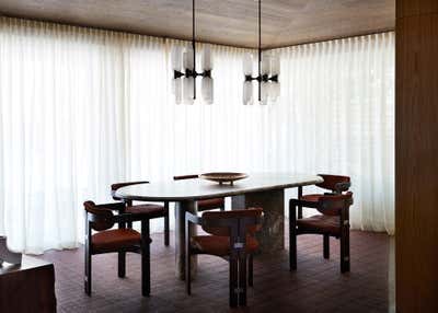  Modern Family Home Dining Room. The ’70s Rêve by Chroma.