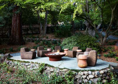  Maximalist Family Home Patio and Deck. The ’70s Rêve by Chroma.