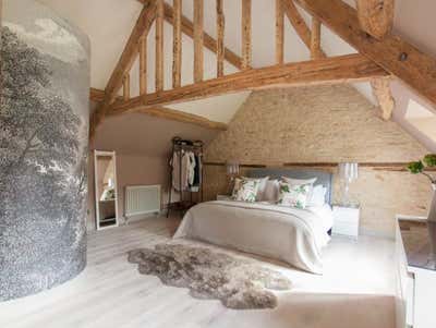  Country Rustic Vacation Home Bedroom. Cotswold Cottage by Astman Taylor.