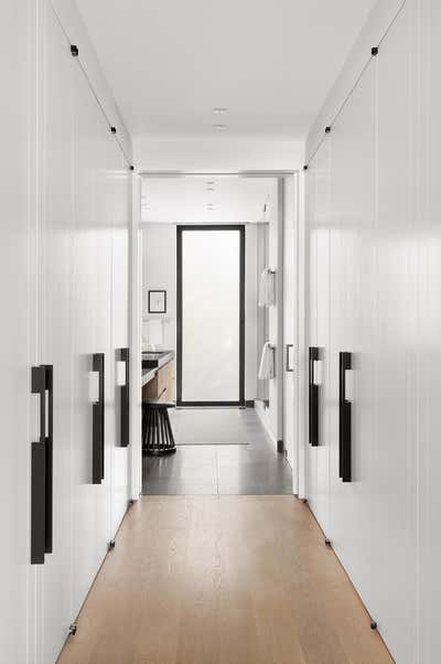  Modern Apartment Bathroom. Cobble Hill Townhouse by Workshop APD.