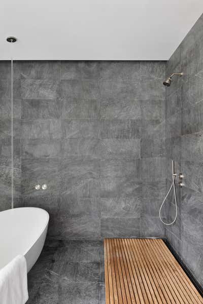  Modern Apartment Bathroom. Cobble Hill Townhouse by Workshop APD.